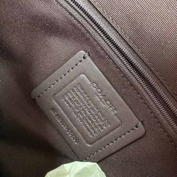 Coach Kleo Carryall Tote Crossbody - Picture 8 of 9